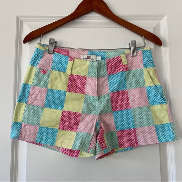 Vineyard Vines Whale Print Patchwork Print 5-pocket Shorts - Picture 1 of 9